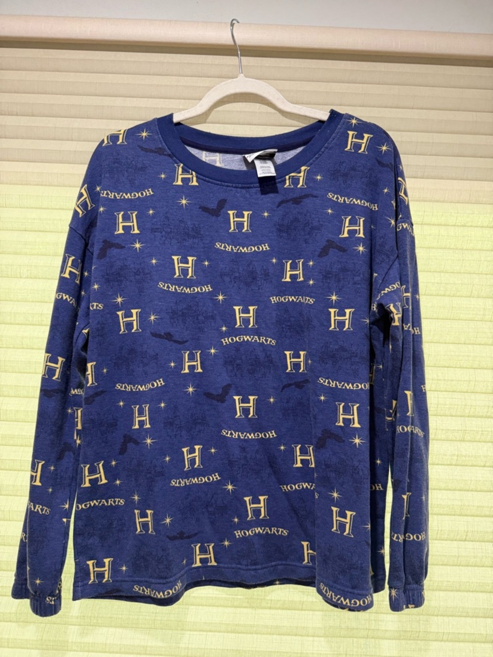 Warner Bros. Harry Potter Navy Blue Crewneck with Gold Accents